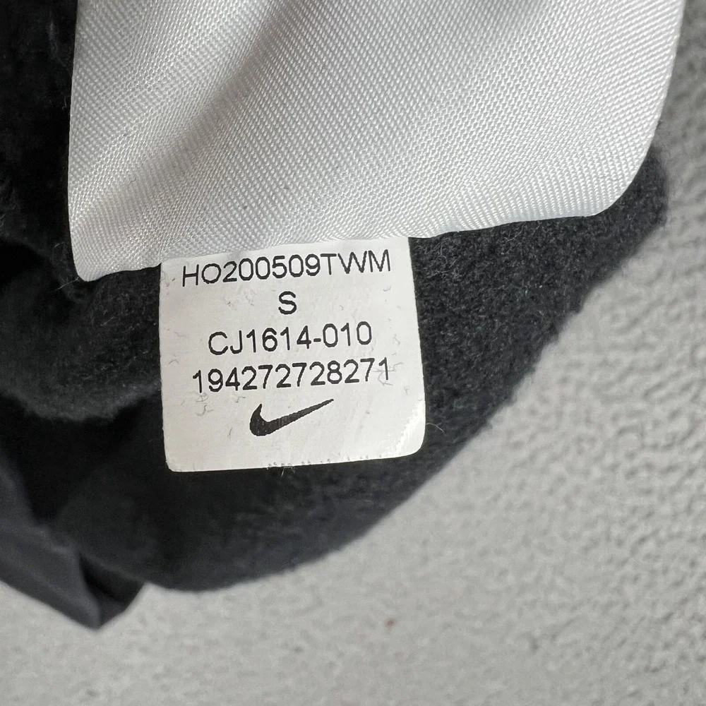 Nike Sweater Mens Small Black Barstool‎ Sports Club Fleece Casual Preppy Portnoy
